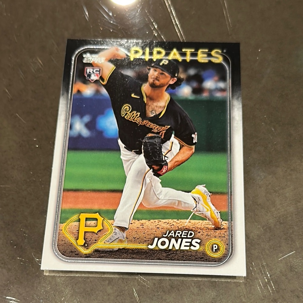 Topps Black and Yellow Card Game Accessory